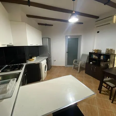 Captain View Apartment *